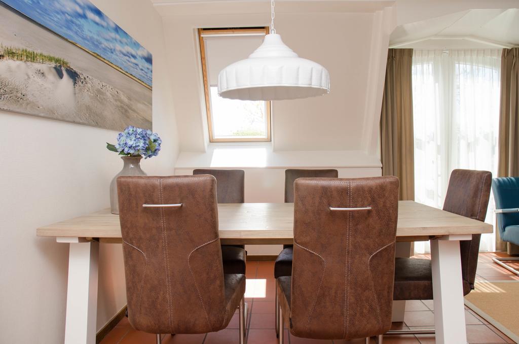 Hotel Graaf Bernstorff Schiermonnikoog Szoba fotó