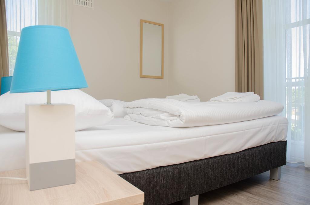 Hotel Graaf Bernstorff Schiermonnikoog Szoba fotó