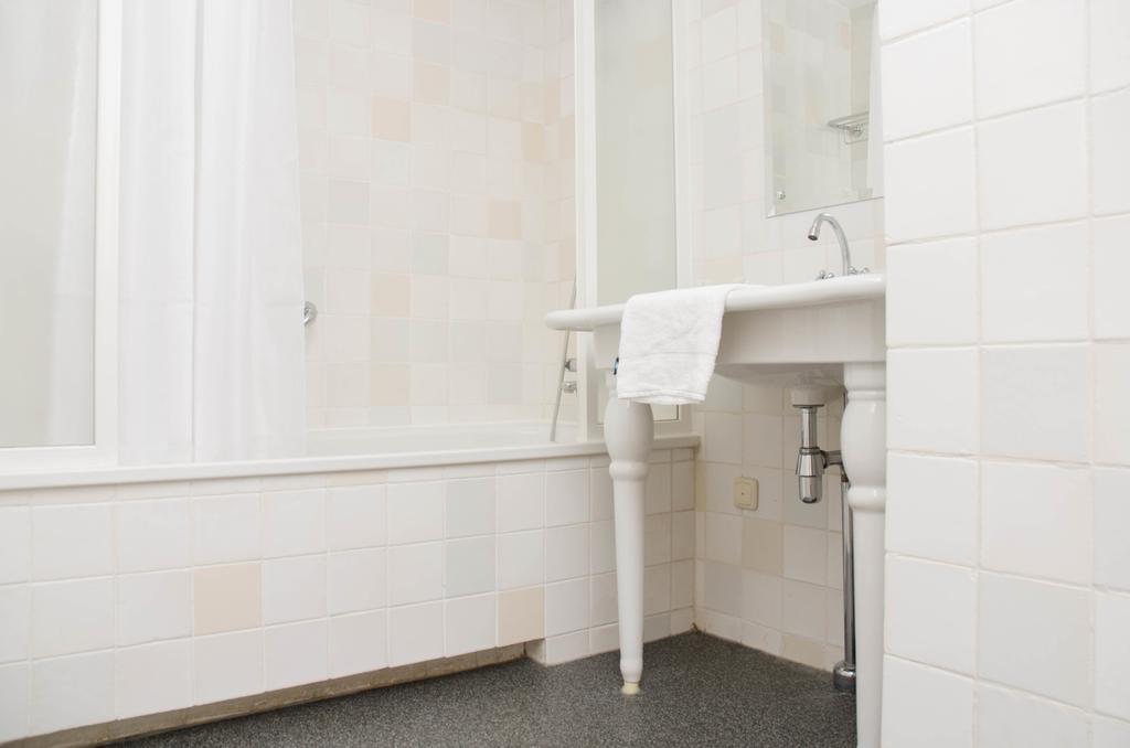 Hotel Graaf Bernstorff Schiermonnikoog Kültér fotó