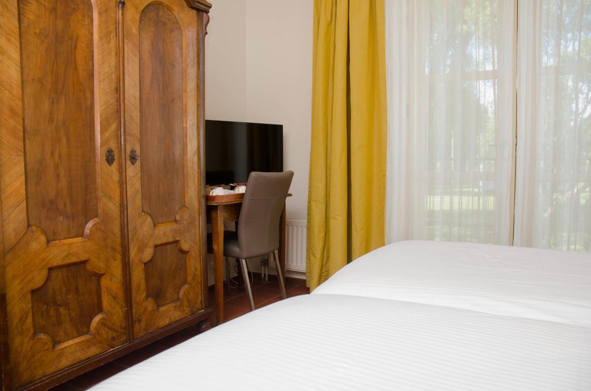 Hotel Graaf Bernstorff Schiermonnikoog Szoba fotó