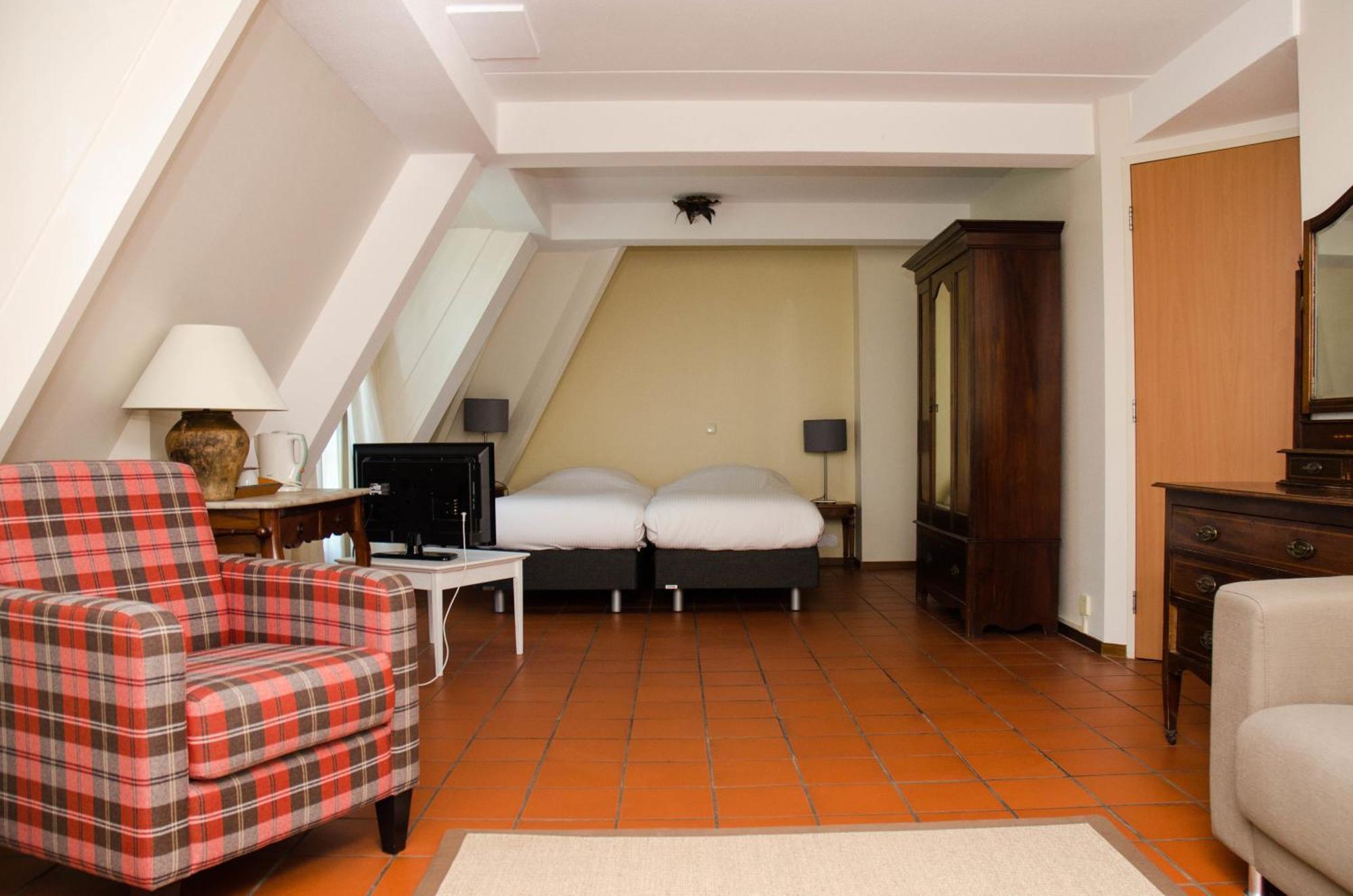Hotel Graaf Bernstorff Schiermonnikoog Szoba fotó